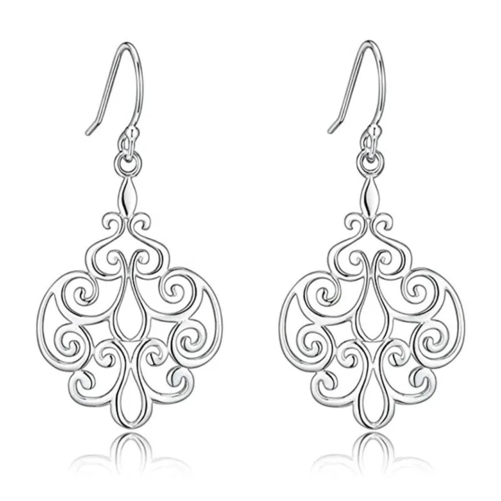👂🏻 Victorian Baroque Filigree Earrings